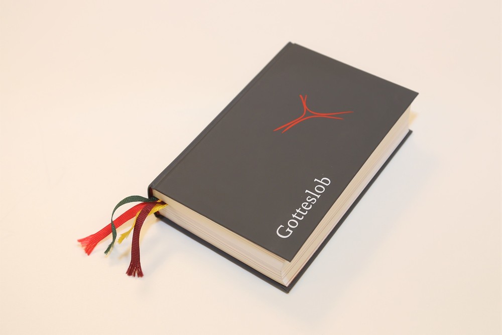 Buch-Cover 'Gotteslob' / Kathpress / Michaela Greil
